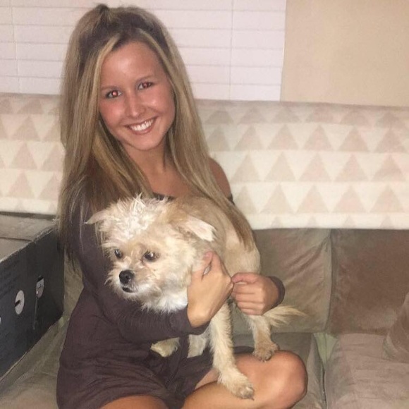 MEET THE POSHER ππ»πβ€οΈ - Picture 4 of 8